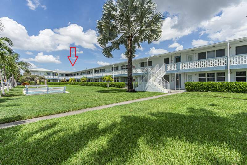 1 bedroom Stock Cooperative at 801 Atlantic Shores Boulevard #104, Diplomat Garden Co-Op, Hallandale Beach — photo 2