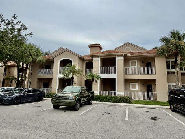 2 bedroom Condominium at 9840 Perfect Drive, Golf Villas I Condominium, Port St. Lucie — photo 2