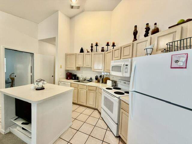 2 bedroom Condominium at 9840 Perfect Drive, Golf Villas I Condominium, Port St. Lucie — photo 5
