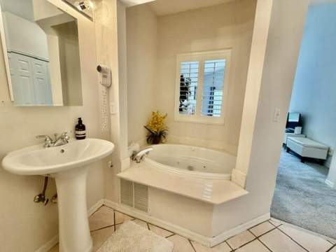 9840 Perfect Drive, Port St. Lucie FL - photo 10 of 23