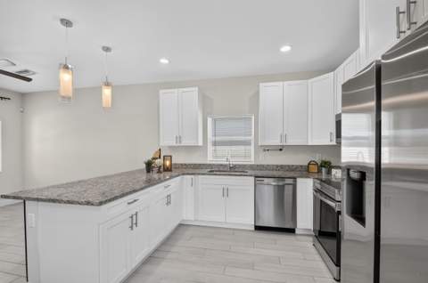 2694 Nokomis Avenue, West Palm Beach FL - photo 11 of 38