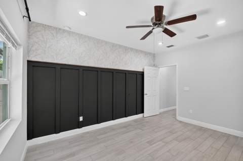 2694 Nokomis Avenue, West Palm Beach FL - photo 16 of 38