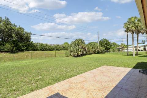 1049 SW Janette Avenue, Port St. Lucie FL - photo 18 of 20