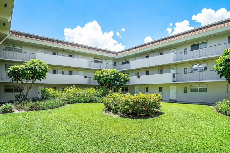 1 bedroom Condominium at 5601 NW 2nd Avenue, Boca Teeca Condo 1, Boca Raton — photo 5