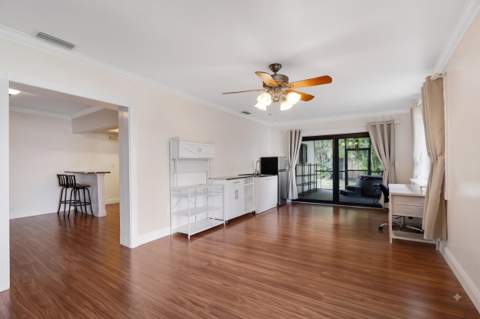 510 NW 93rd Terrace, Pembroke Pines FL - photo 8 of 28