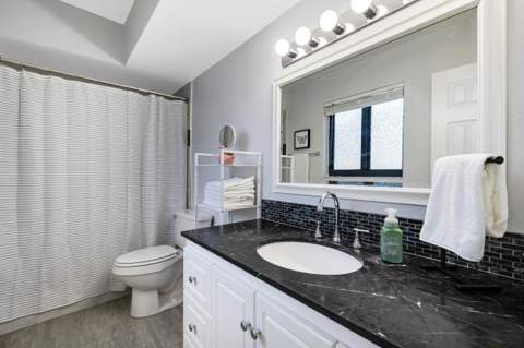 510 NW 93rd Terrace, Pembroke Pines FL - photo 17 of 28