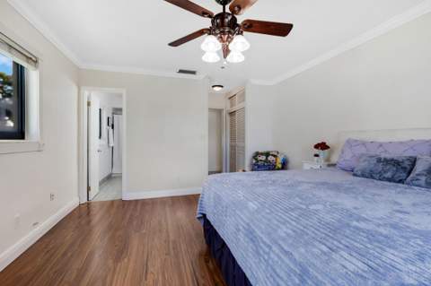 510 NW 93rd Terrace, Pembroke Pines FL - photo 16 of 28