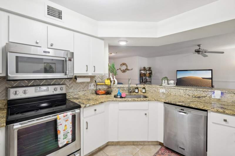 3 bedroom Condominium at 300 Scotia Drive #304, Hypoluxos Mariners Cay Condo, Hypoluxo — photo 4