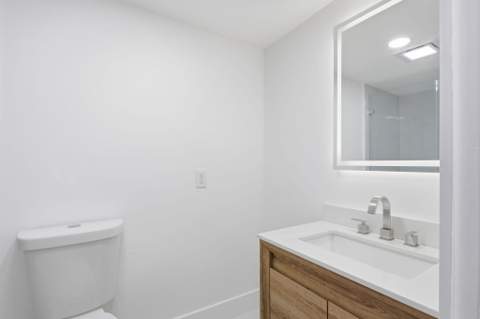 1222 Hillsboro Mile #15, Hillsboro Beach FL - photo 15 of 67