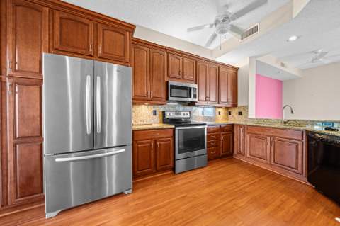 9539 Weldon Circle #F408, Tamarac FL - photo 11 of 35
