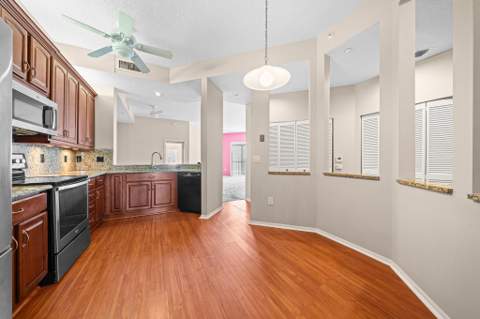 9539 Weldon Circle #F408, Tamarac FL - photo 14 of 35
