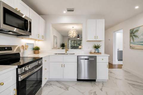 6940 SE Constitution Boulevard #3-203, Hobe Sound FL - photo 8 of 52