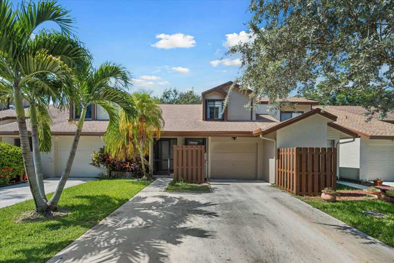 3 bedroom Townhouse at 22505 Thousand Pines Lane, Timberwalk 2 Sec 6, Boca Raton — photo 1