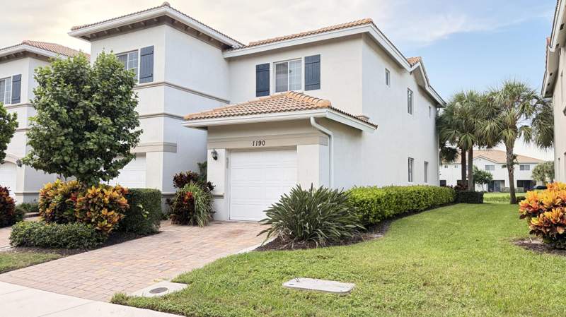 3 bedroom Townhouse at 1190 Paisley Court, WATERVILLE, Lake Worth Beach — photo 1