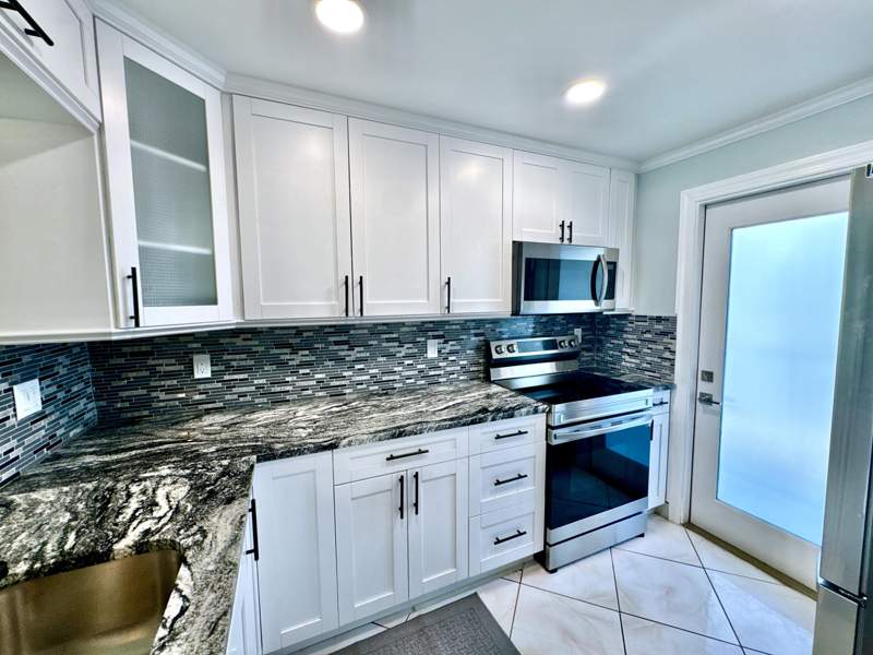 2 bedroom Condominium at 801 N Ocean Boulevard #202, Gabriel Towers Condo, Pompano Beach — photo 3