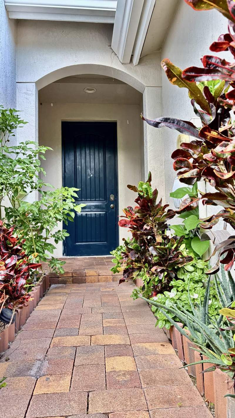 3 bedroom Townhouse at 1190 Paisley Court, WATERVILLE, Lake Worth Beach — photo 2
