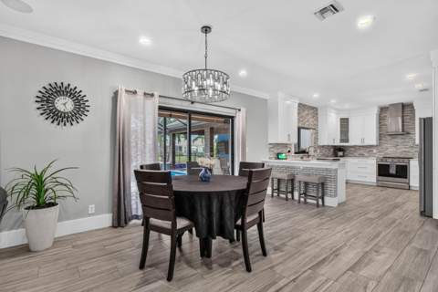 3725 Cypress Lake Drive, Lake Worth FL - photo 11 of 47