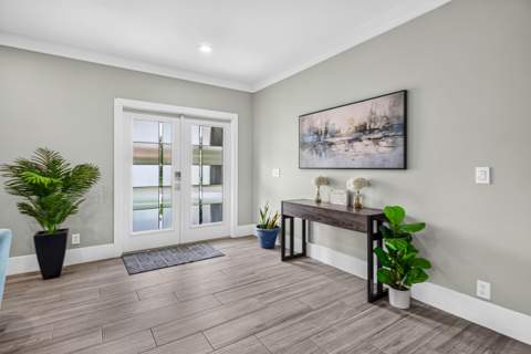 3725 Cypress Lake Drive, Lake Worth FL - photo 7 of 47