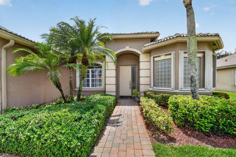 3 bedroom Single Family Residence at 9574 Lantern Bay Circle, Baywinds Rpd 2, West Palm Beach — photo 2