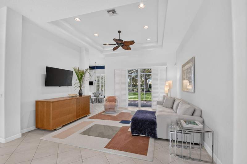 3 bedroom Single Family Residence at 9574 Lantern Bay Circle, Baywinds Rpd 2, West Palm Beach — photo 4