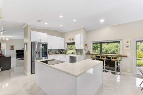 11294 Island Lakes Lane, Boca Raton FL - photo 10 of 39