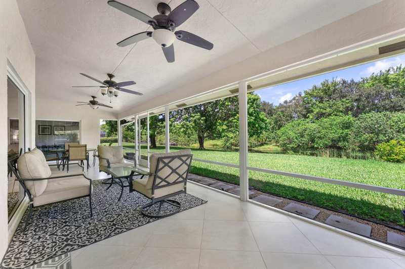 4 bedroom Single Family Residence at 11294 Island Lakes Lane, Island Lakes Sec 1 2, Boca Raton — photo 1