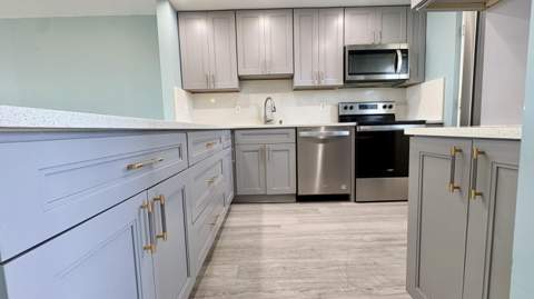 5700 NW 2nd Avenue #202, Boca Raton FL - photo 8 of 23