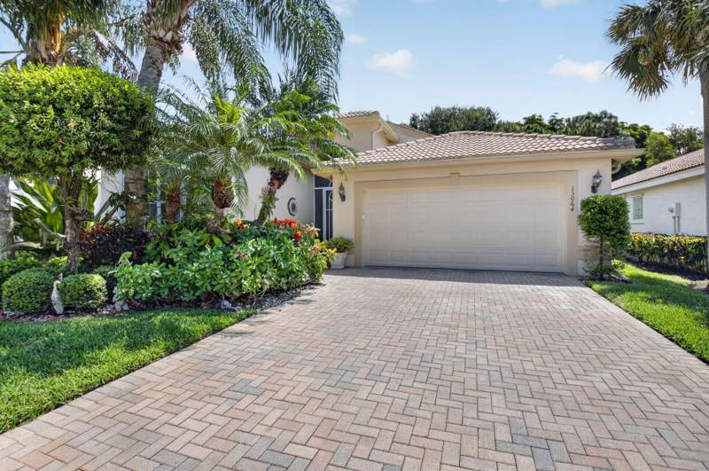 3 bedroom Single Family Residence at 13064 Aliso Beach Drive, Valencia Palms , Delray Beach — photo 2