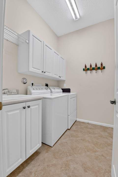 13064 Aliso Beach Drive, Delray Beach FL - photo 24 of 57