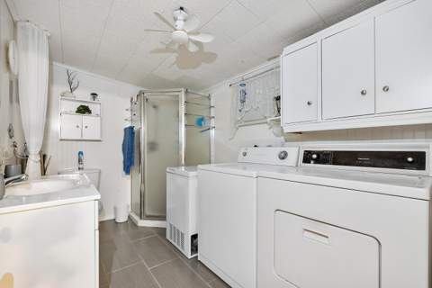 8670 SW 18th Place, Davie FL - photo 13 of 22