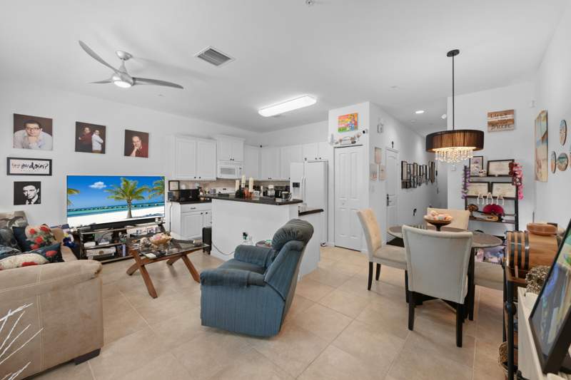 3 bedroom Townhouse at 701 SW 1st Terrace, Cypress Grove, Pompano Beach — photo 5
