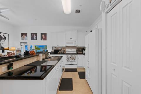 701 SW 1st Terrace, Pompano Beach FL - photo 11 of 27