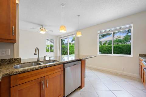 4434 Mahogany Ridge Drive, Weston FL - photo 9 of 26
