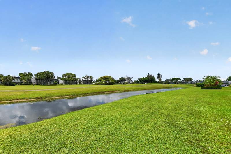 2 bedroom Condominium at 464 Piedmont J, Kings Point Piedmont Condos, Delray Beach — photo 5