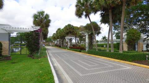 464 Piedmont J, Delray Beach FL - photo 9 of 32