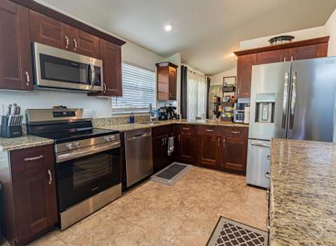 442 SW Fairway Vista, Port St. Lucie FL - photo 9 of 31