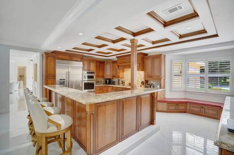 7903 Ironhorse Boulevard, West Palm Beach FL - photo 17 of 69