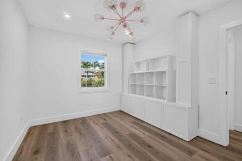 1309 N Palmway, Lake Worth Beach FL - photo 22 of 56
