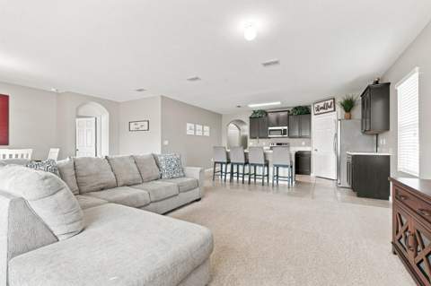 1617 SE Shepard Lane, Port St. Lucie FL - photo 10 of 35