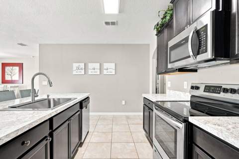1617 SE Shepard Lane, Port St. Lucie FL - photo 14 of 35