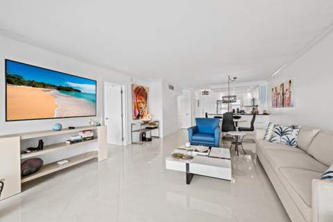 400 N Federal Highway #315, Deerfield Beach FL - photo 15 of 57