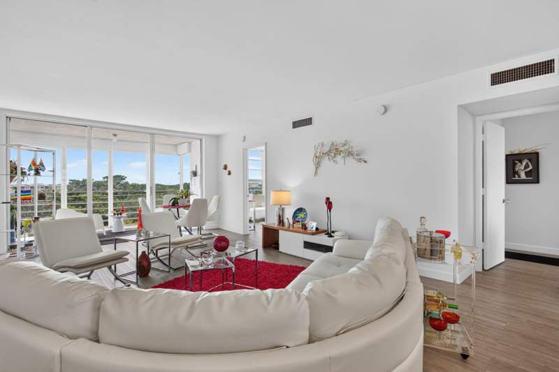 2 bedroom Condominium at 575 Oaks Lane #709, No 61 Palm-Aire Country Club, Pompano Beach — photo 4