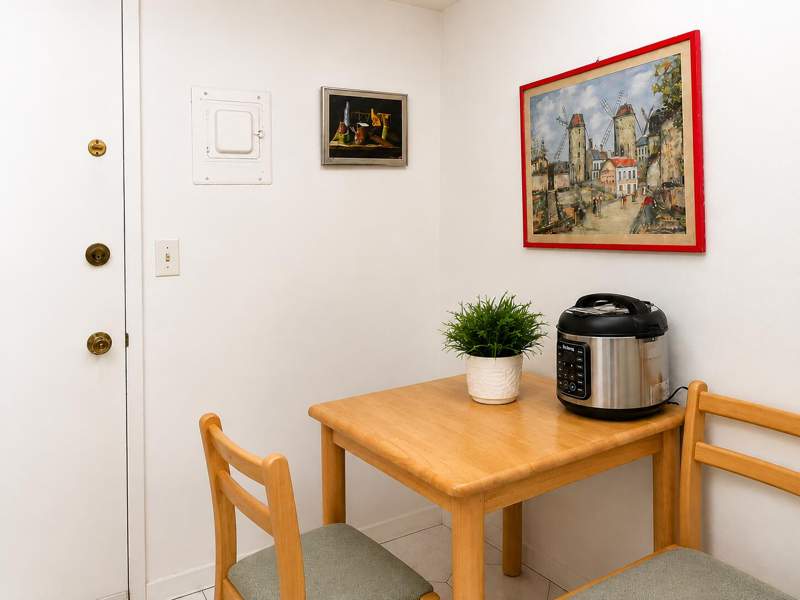 2 bedroom Condominium at 4330 Hillcrest Drive #602, Hillcrest East No 23 Condo, Hollywood — photo 5