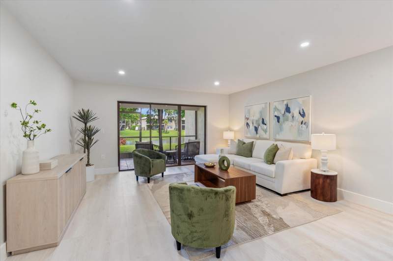 2 bedroom Condominium at 31 Stratford Lane #A, Stratford At Hunters Run Condo, Boynton Beach — photo 2
