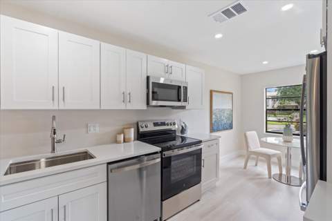 31 Stratford Lane #A, Boynton Beach FL - photo 7 of 48
