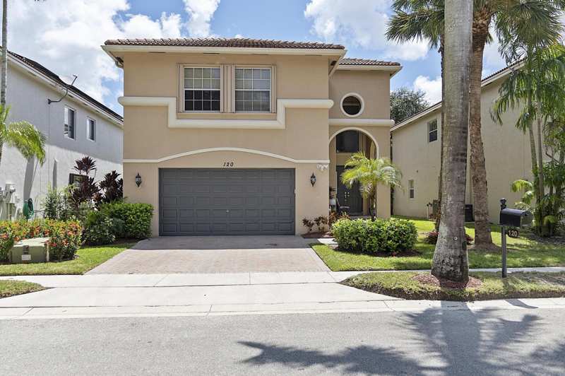 5 bedroom Single Family Residence at 120 NW 117th Terrace, Saraceno , Plantation — photo 1