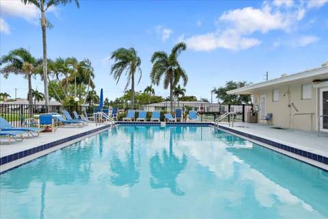 220 Country Lane #B, Boynton Beach FL - photo 24 of 26