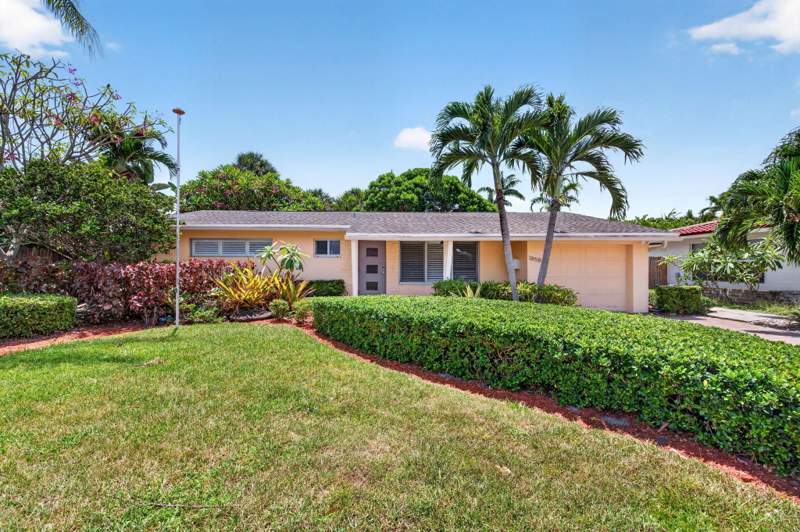 2 bedroom Single Family Residence at 1858 NE 34th Street, Coral Woods, Oakland Park — photo 2