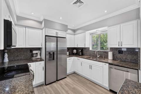 1858 NE 34th Street, Oakland Park FL - photo 15 of 68