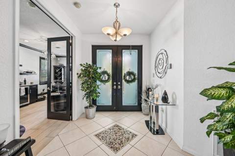 2415 Westmont Drive, Royal Palm Beach FL - photo 6 of 77